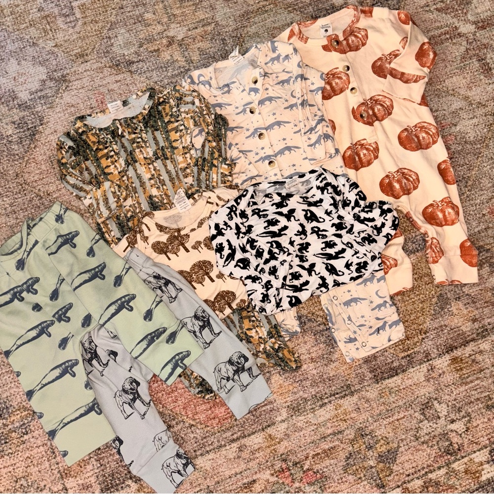 Kate Quinn boy 6–12 month bamboo organic cotton bundle sleeper bodysuit romper - Picture 1 of 5